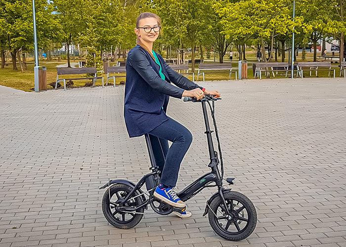 FIIDO D3 PRO Electric Bike with mudguard and light - Pogo cycles UK -cycle to work scheme available